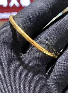 周大福亮面实心小宝宝足金手镯