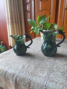 武山鸳鸯玉酒泉夜光杯分酒器小号480。 大号800