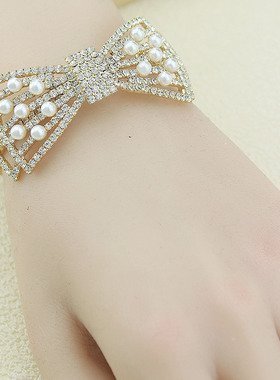 新款跨境欧美蝴蝶结水钻珍珠开口手镯气质设计感晚宴女士