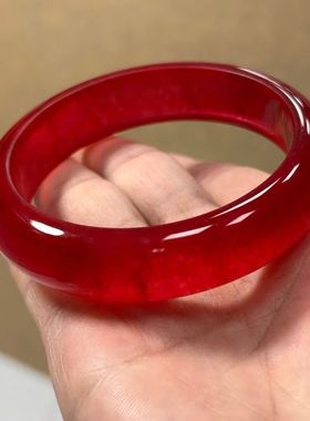 中国红手镯本命年红镯子女款冰透石英岩玉镯子时尚百搭