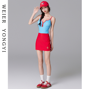 泳衣女款 复古简约连体性感吊带露背少女保守小胸遮肚显瘦海边度假