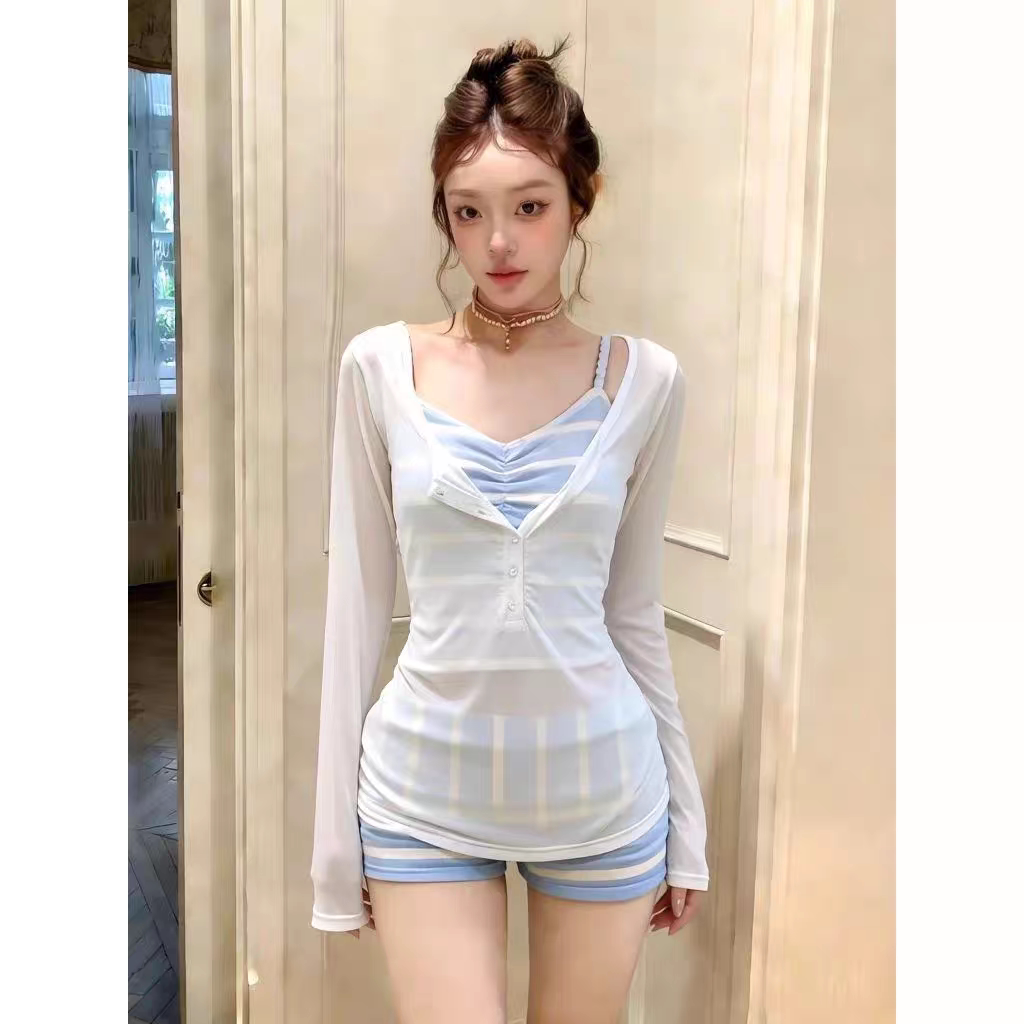 泳衣女款2026新款性感V领长袖分体平角裤挂脖小胸三件套度假泳装