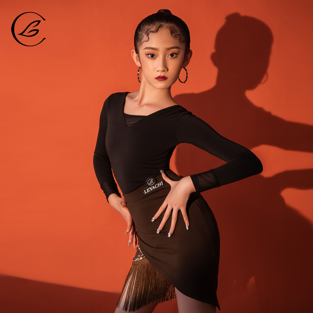 乐雅池女简约流苏拉丁舞服练功服