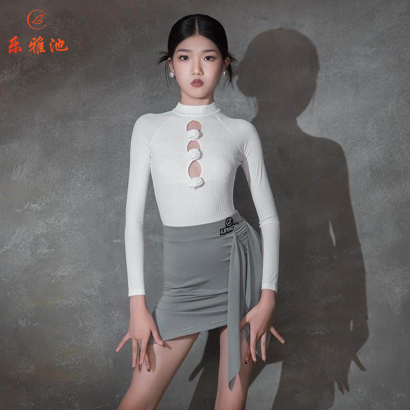 乐雅池新款拉丁舞服女童儿童春夏练功服舞蹈服长袖套装演出服