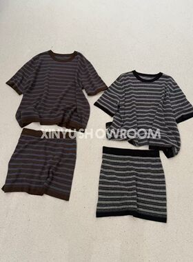 XINYUSHOWROOM条纹针织短袖T恤+针织短裙两件套套装