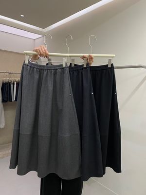 lafalian 2025秋冬季立体花苞长半裙皮筋腰拼接中长简约半裙8808