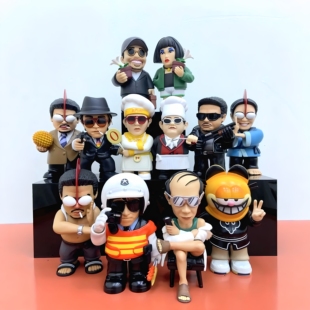 周星驰手办电影周边模型星爷车载中控桌面摆件工位机箱装饰男礼物