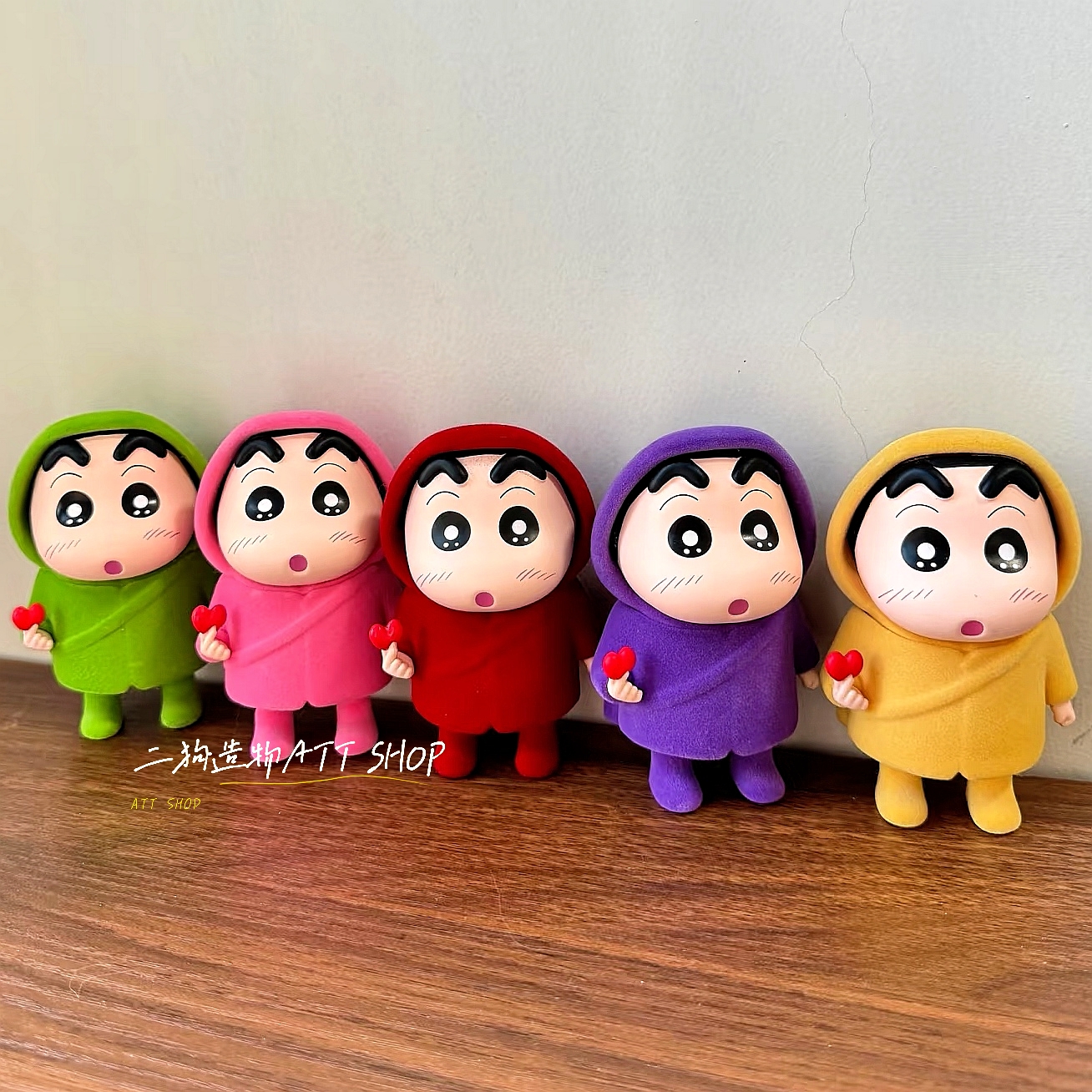 蜡笔小新周边植绒手办家居客厅电视柜车载装饰桌面摆件学生日礼物