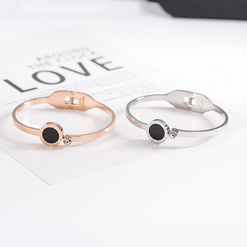 罗马数字开口手镯欧美钛钢手环玫瑰金色银色镀金十字架半宝石饰品