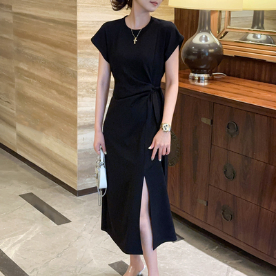 小个子法式开叉连衣裙子女夏季2025新款黑色修身梨形身材收腰长裙