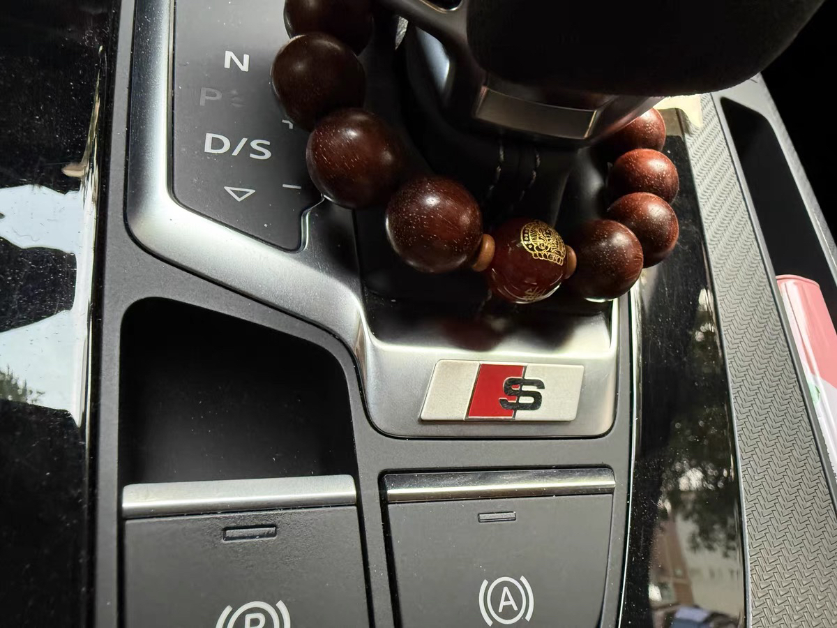 奥迪Q5L/A5/A4L/Q7/RS/S/S4运动标贴中控档位方向盘S贴内饰改装贴