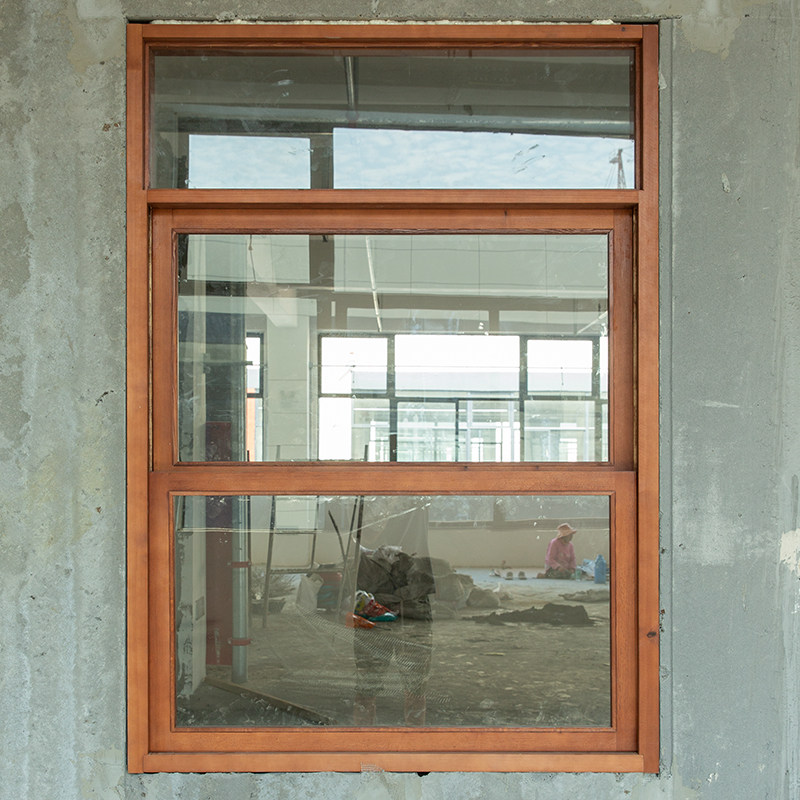 定制纯实木上下提拉窗随意停配套钢化玻璃樟子松纯原木榫卯结构