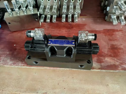 电磁换向阀23DF-L1 34DF-L2 SV-31 SV-32用于润滑系统 润滑泵