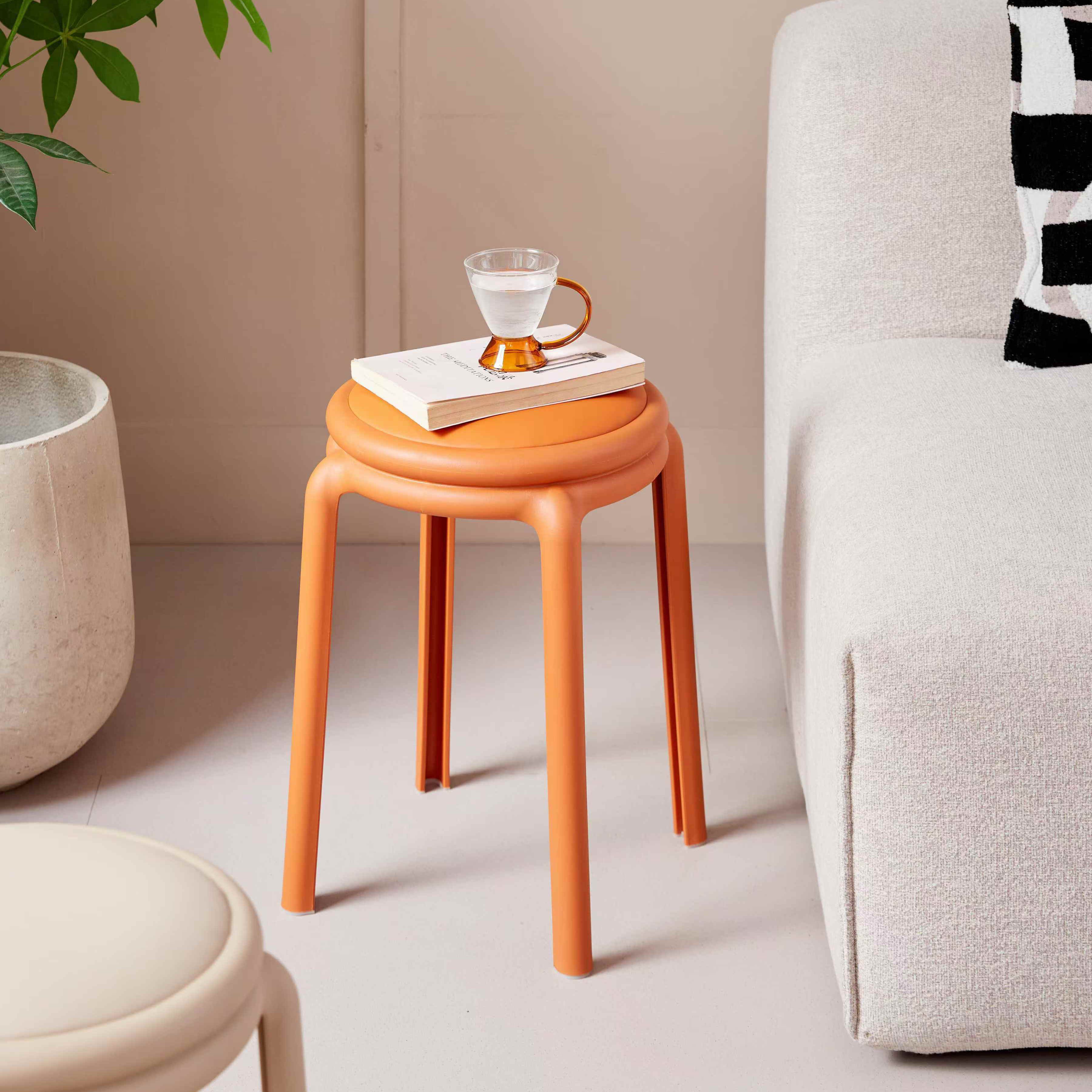 北笙塑料凳子舒服皮革座面