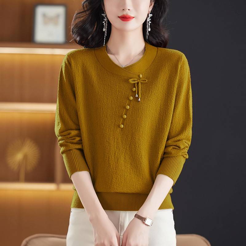 圆领针织打底衫女士秋冬2024新款中年妈妈本命年内搭上衣红色毛衣