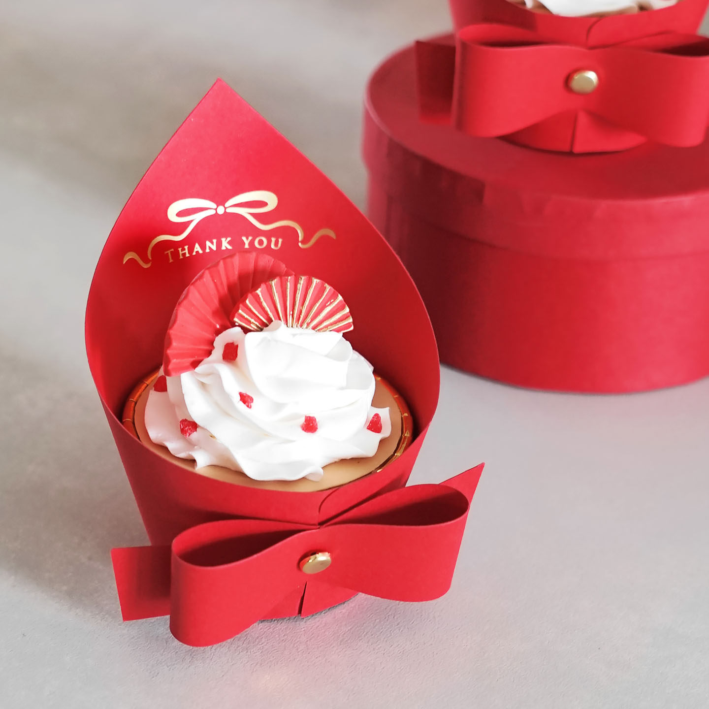 婚庆高端杯子蛋糕围边装饰纸派对婚礼纸杯蝴蝶结红色甜品台蛋糕杯,厨房/烹饪用具,蛋糕围边,淘宝优惠券,粉丝福利购,淘宝优惠卷