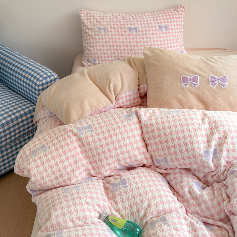 千鸟格牛奶绒加厚保暖四件套