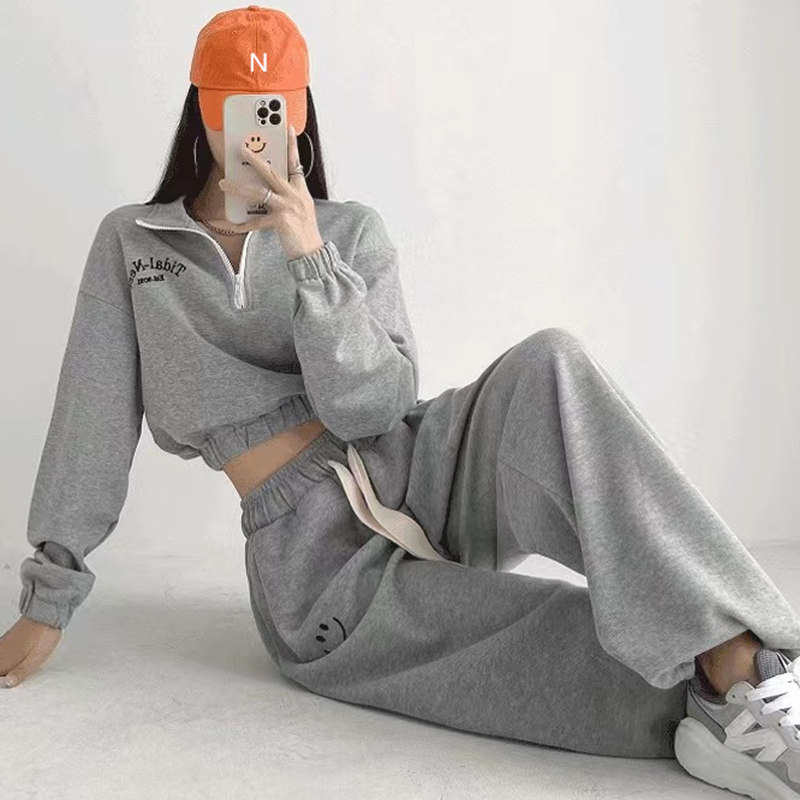 여성용 스웨트 셔츠 및 스웨트 팬츠 정장 초봄 가을 겨울 여성의 새로운 스타일 작고 키가 크고 캐주얼하고 패셔너블한 투피스 세트 하이 엔드