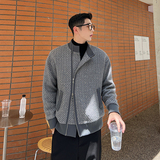 灰色