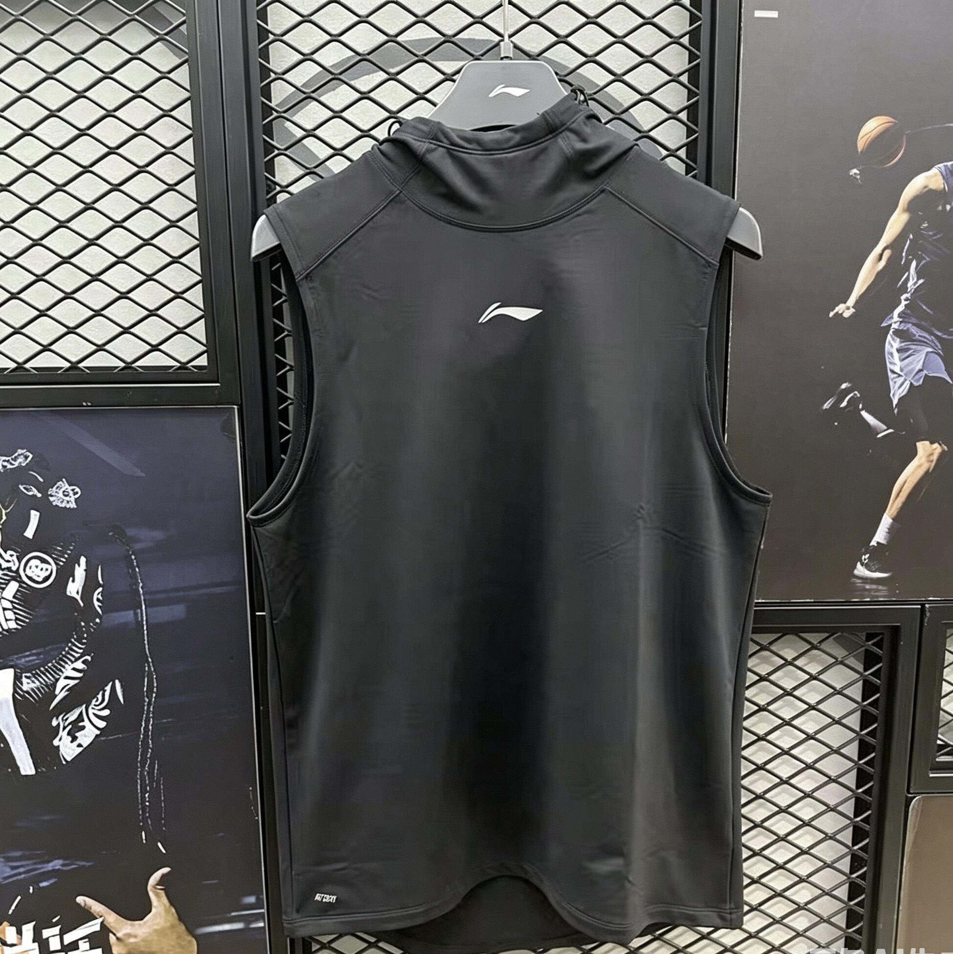 李宁巴特勒运动速干弹性连帽背心