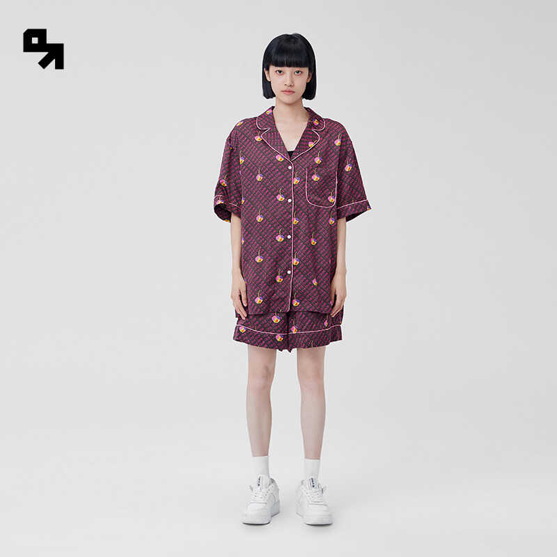 森林里的马女士时尚樱桃印花短袖短裤丝滑居家服套装117222165033