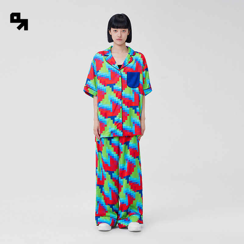 森林里的马男女同款时尚丝滑印花短袖长裤丝滑居家服可外穿套装