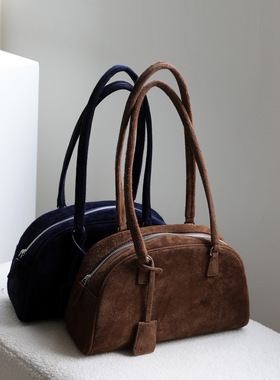 韩版秋冬头层磨砂牛皮波士顿包大容量通勤保龄球包单肩腋下包