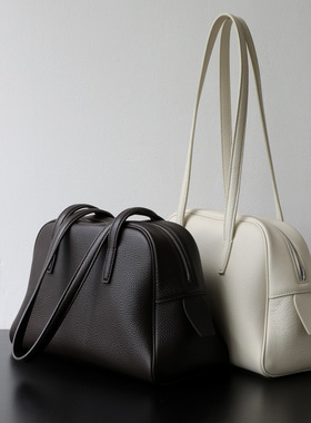 秋冬小众轻奢简约松弛感通勤保龄球包头层牛皮腋下单肩包女