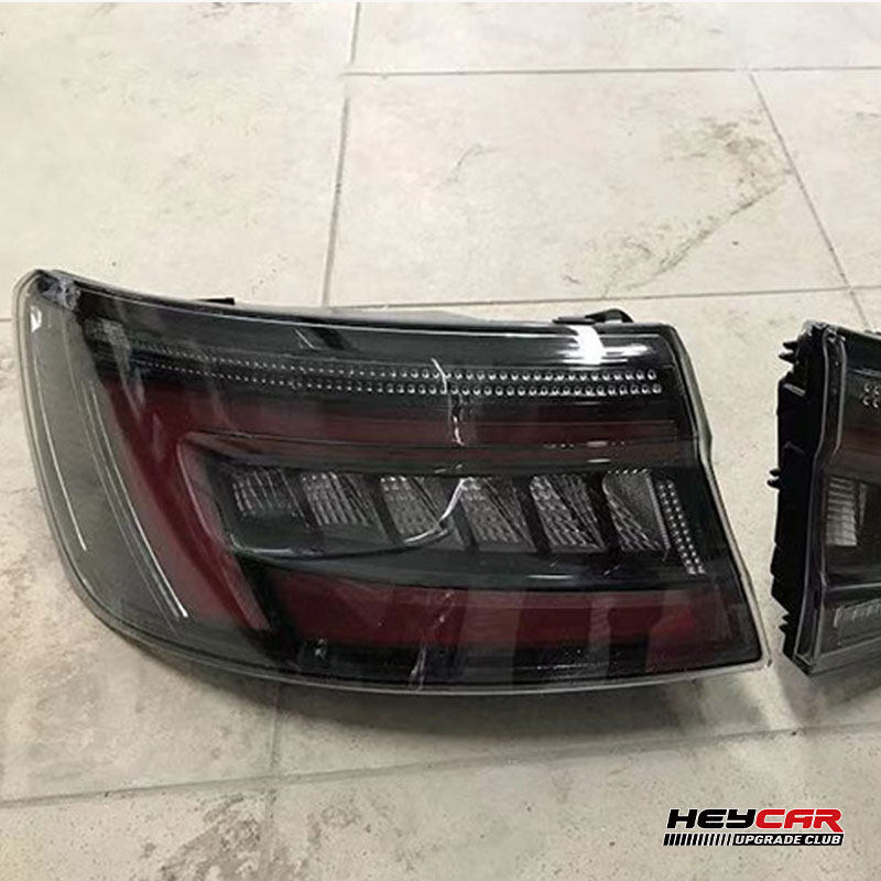 适用于奥迪A4L B9 S4 RS4熏黑尾灯 流水尾灯 LED尾灯 进口 全新