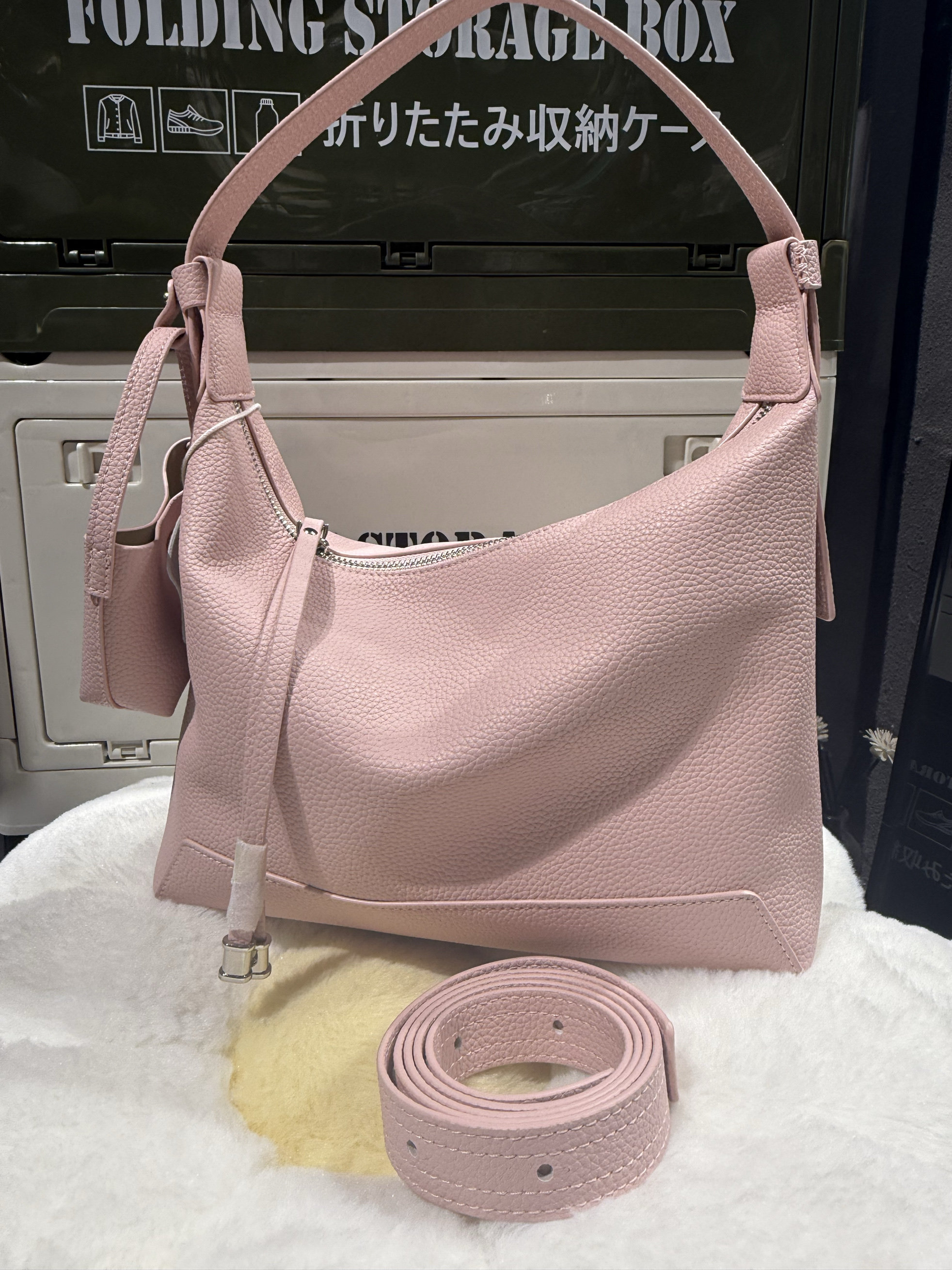 2026新款时尚小众手提荔枝纹皮百搭大容量单肩斜挎休闲高级感女包