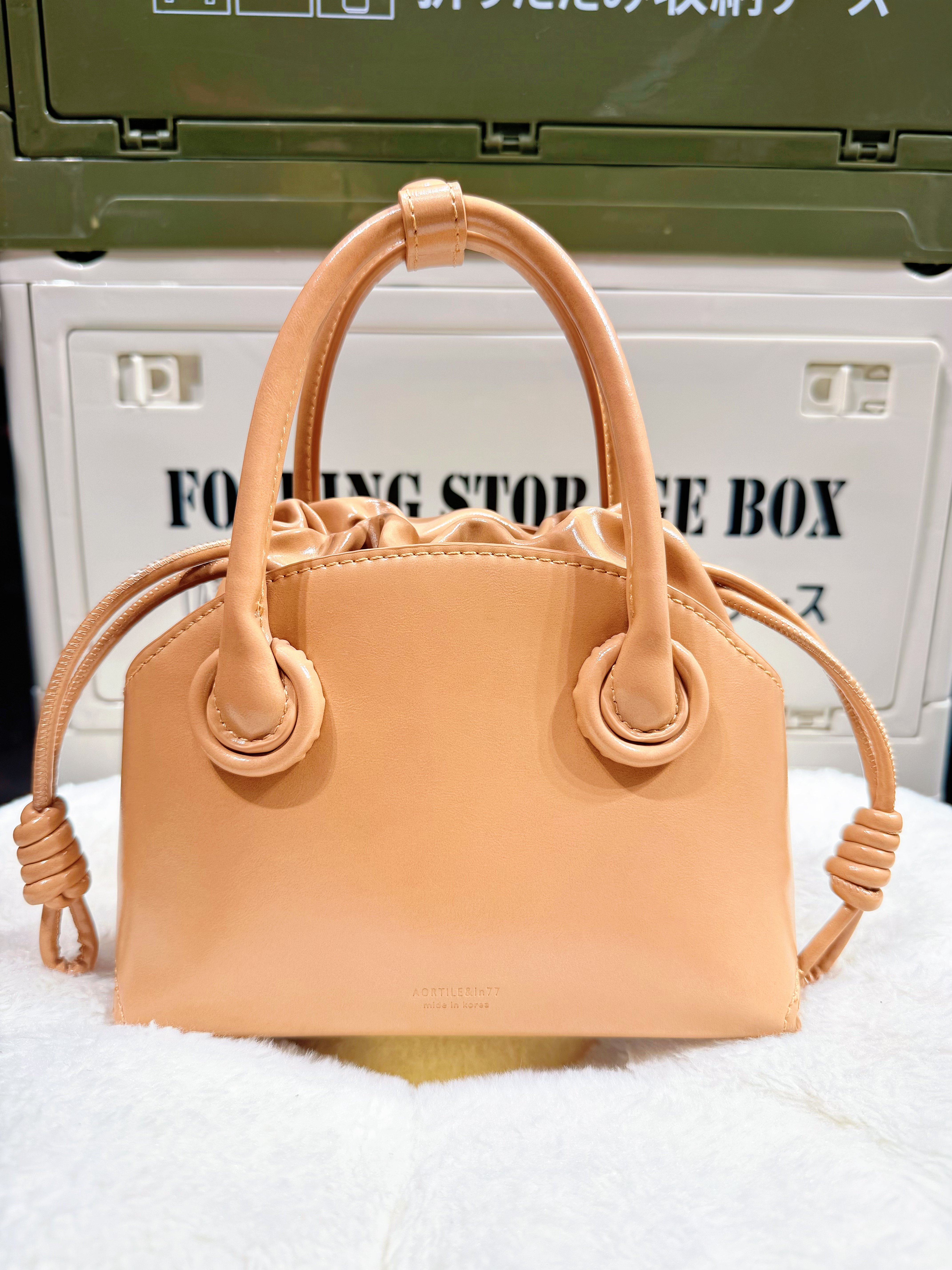 2026新款时尚手提百搭真皮油蜡皮高级感单肩斜挎休闲通勤女皮包