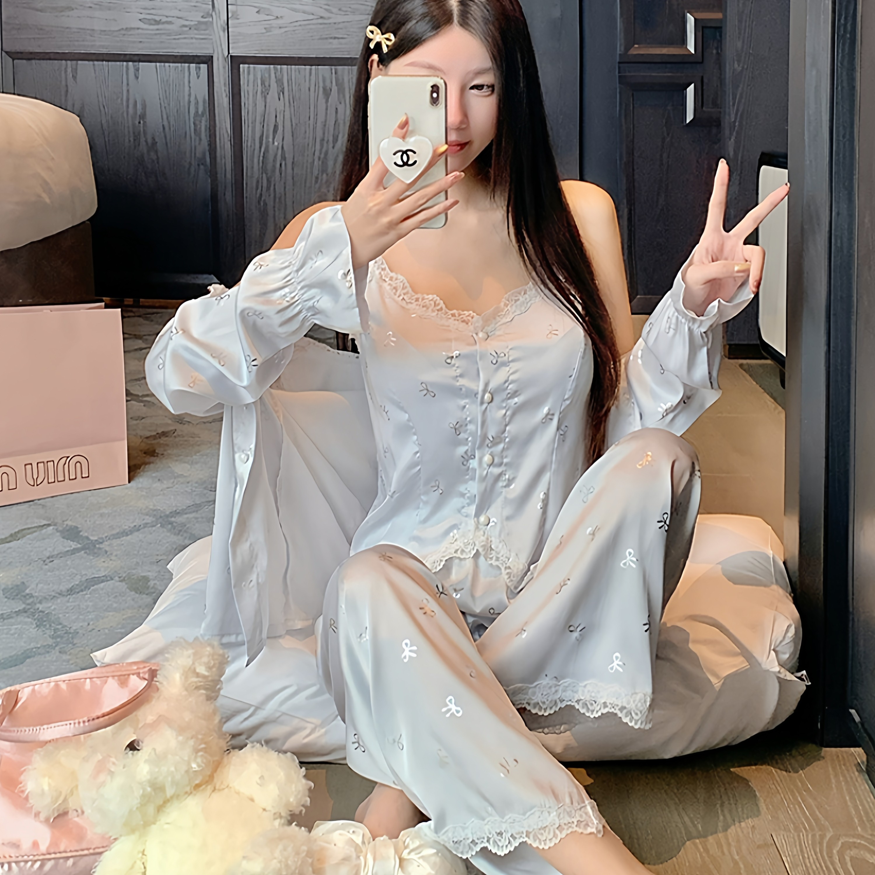 高级感三件套带胸垫蝴蝶长袖真丝睡衣女款家居服吊带2025款春秋款