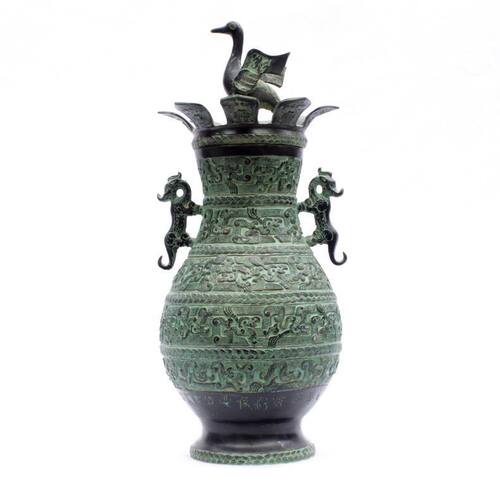 仙鹤展翅圆壶插花双虎仿古青铜器