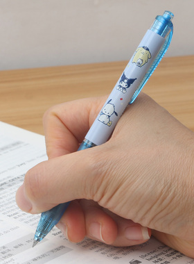 日本三菱jetstream三丽鸥限定按动黑色中油笔kamio可换中性笔笔芯