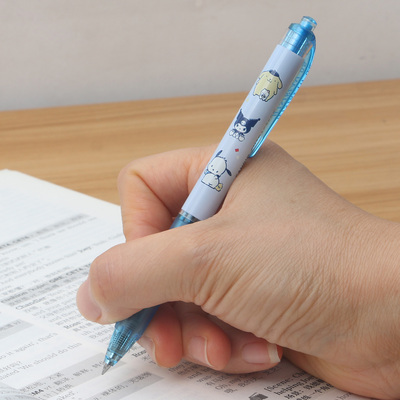 日本三菱jetstream三丽鸥限定按动黑色中油笔kamio可换中性笔笔芯