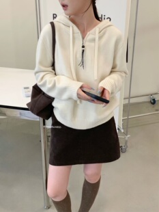 秋冬女韩版宽松时尚纯色套头连帽加厚针织衫百搭休闲保暖毛衣外套