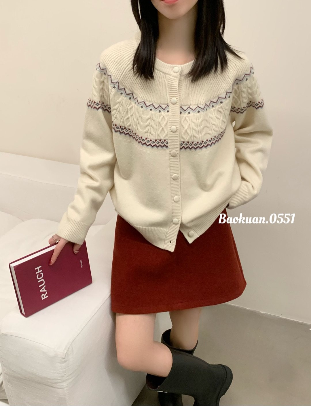 2026春新款费尔岛风麻花绞花圆领针织开衫韩系厚实百搭外穿毛衣女