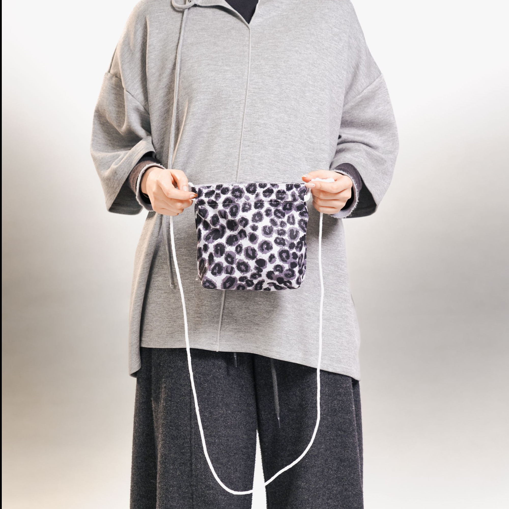 无则艺【长绳福袋包】黑豹抽绳小包便携布包束长绳包休闲百搭,箱包皮具/热销女包/男包,单肩包,淘宝优惠券,粉丝福利购,淘宝优惠卷