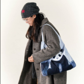 时尚 熊猫搭亲肤夏季 休闲简约复古文艺 拉链月牙包 无则艺