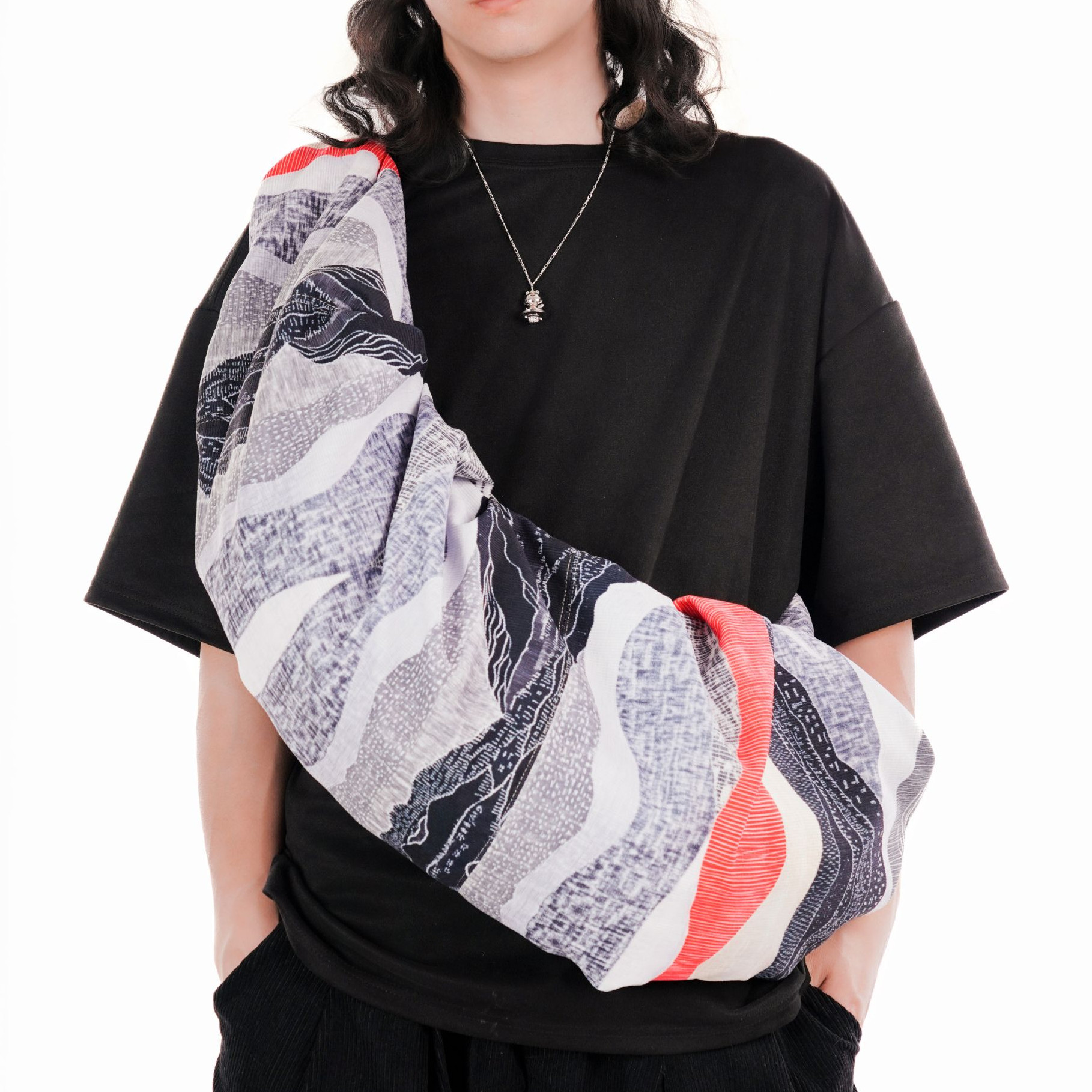 无则艺【轮胎包】黑色山峦休闲托特包运动时尚行李包单肩包瑜伽包,箱包皮具/热销女包/男包,单肩包,淘宝优惠券,粉丝福利购,淘宝优惠卷