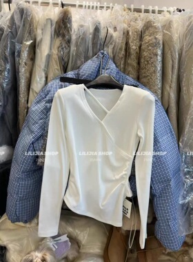 2025秋冬韩版宽松显瘦百搭V领斜杠加绒长袖打底衫女上衣