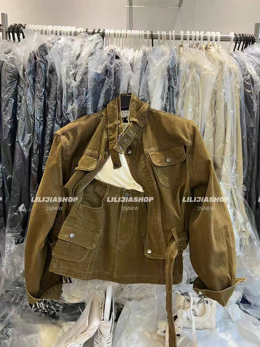 2025秋季上新韩版百搭立领牛仔外套+高腰半身裙女两件套