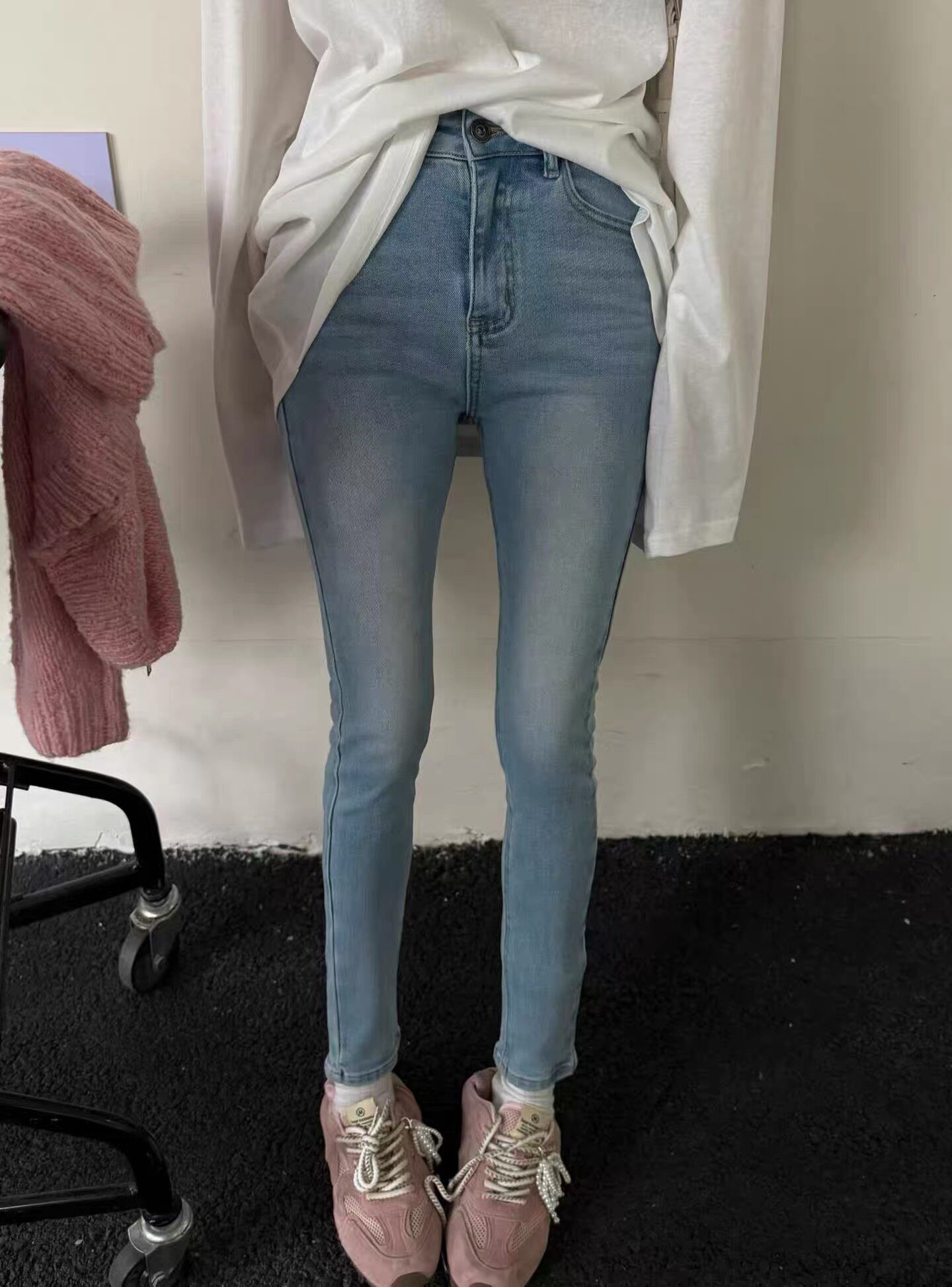 2026春季新款韩版高腰显瘦九分牛仔裤女百搭修身小脚裤