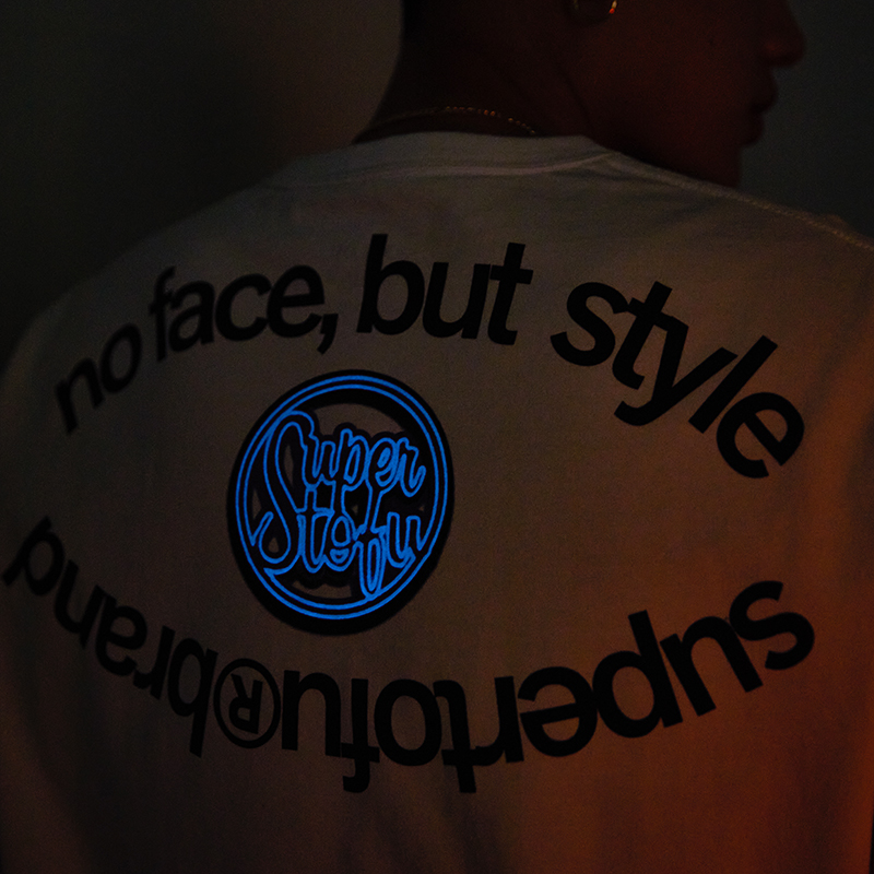 SUPERTOFU霓虹灯短袖自然吸光