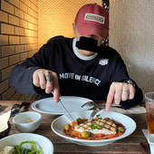 清仓特价 复古运动 SUPERTOFU 撞色螺纹 弧度贴布刺绣 长袖 T恤