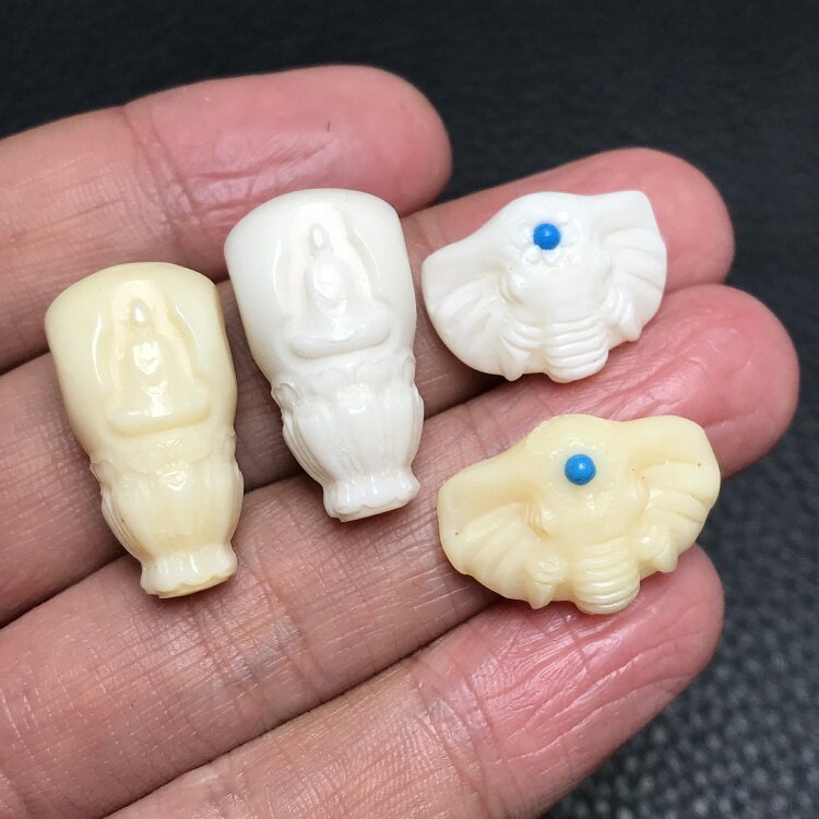 鹿骨一体水滴三通佛头雕刻无相佛大象背云白色文玩骨头佛珠串配饰