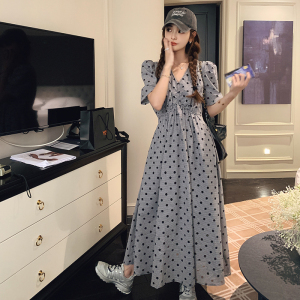 粉色波点连衣裙夏季女2025新款法式显瘦甜美减龄泡泡袖长款仙女裙