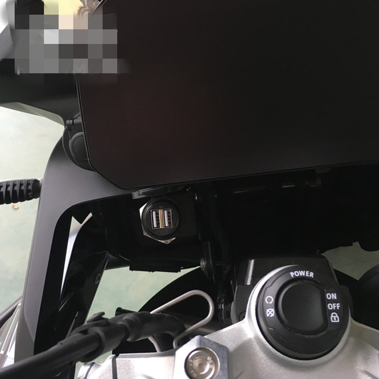 合适宝马 F750GS F850GS USB 充电器 改装 无需破线 直接使用 防 摩托车/装备/配件 其他摩托车用品 原图主图