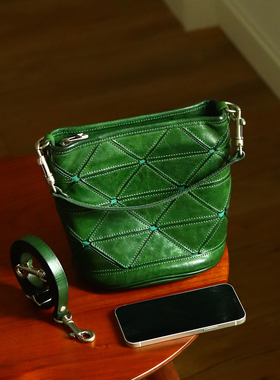 peshawar | 小众森系轻奢单肩水桶包女式墨绿色拼接小挎包手提包