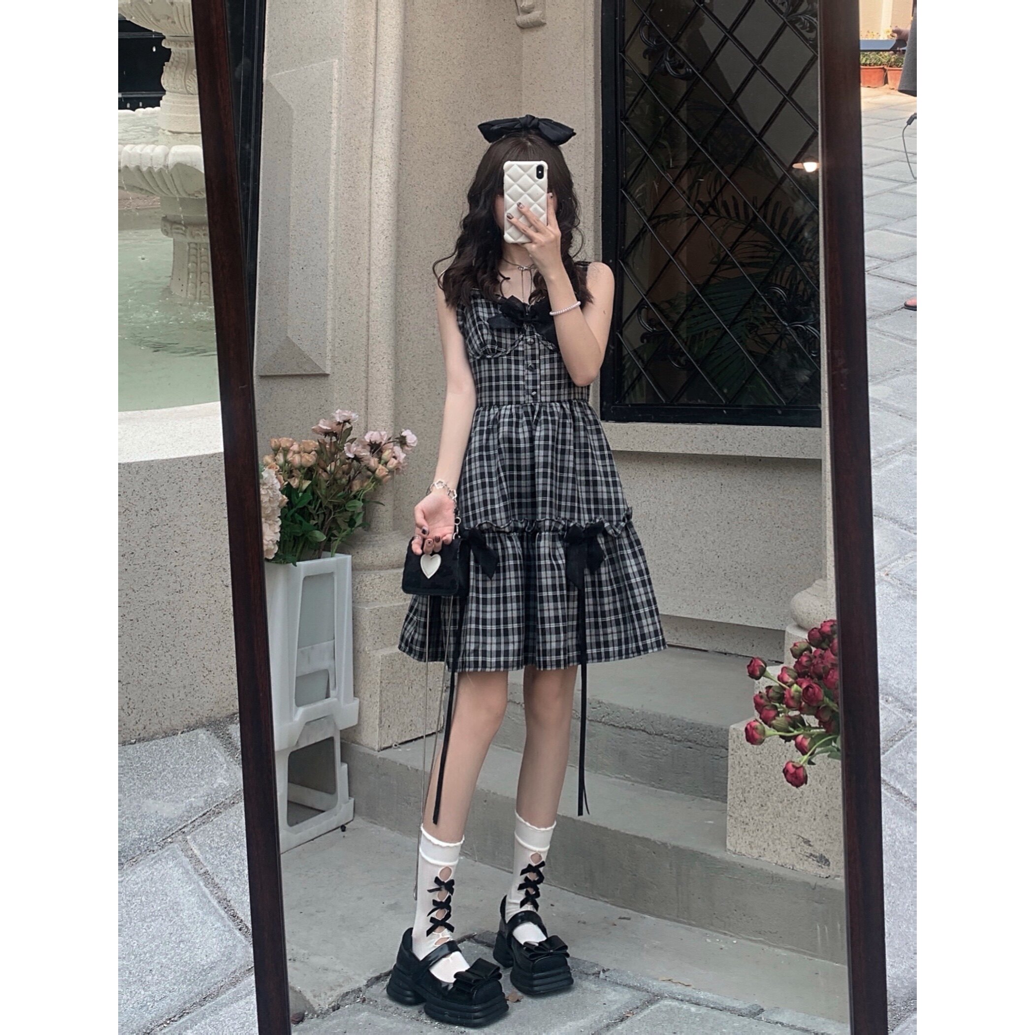 别致甜辣连衣裙法式复古学院格子小众设计感吊带裙辣妹甜美背带裙_虎窝淘